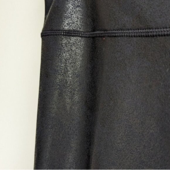 Zella black faux leather leggings - Picture 3 of 7